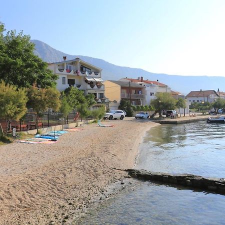 Apartments By The Sea Kastel Kambelovac, Kastela - 20605 Exterior photo